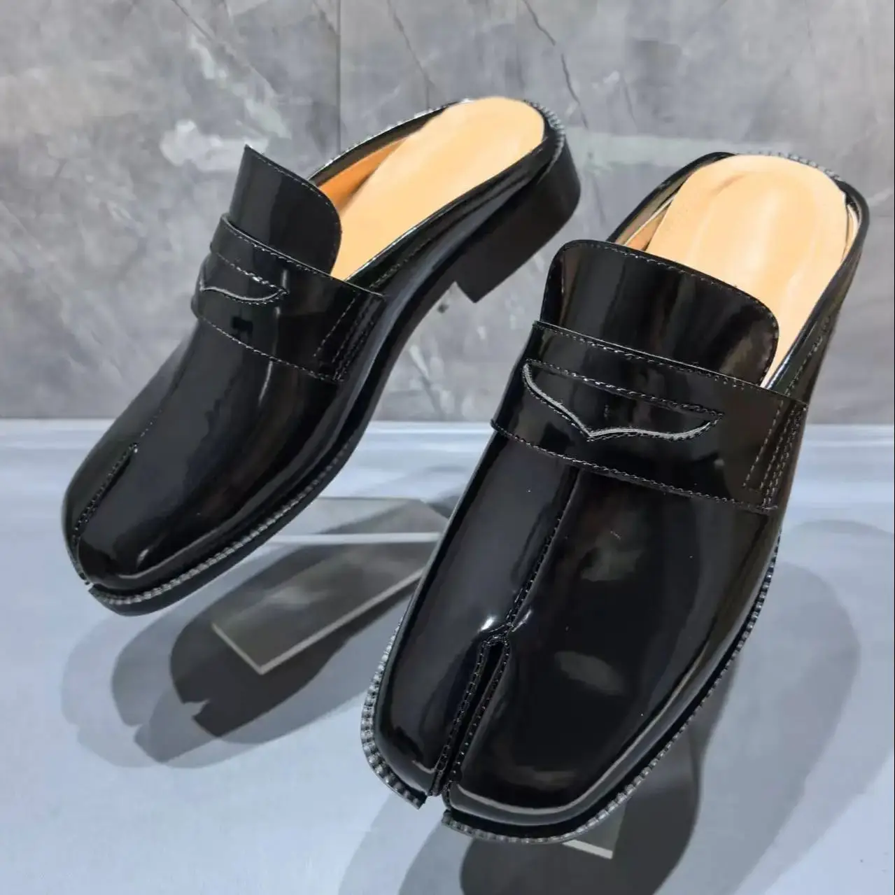 Split Toe Tabi Men's Slippers  - Men'S Shoes With Toes recensie en prijs