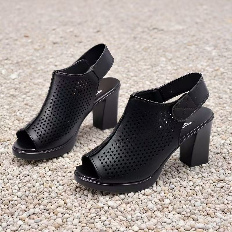 Women Big Size High Heel Peep  - Velcro Strap Sandal recensie en prijs